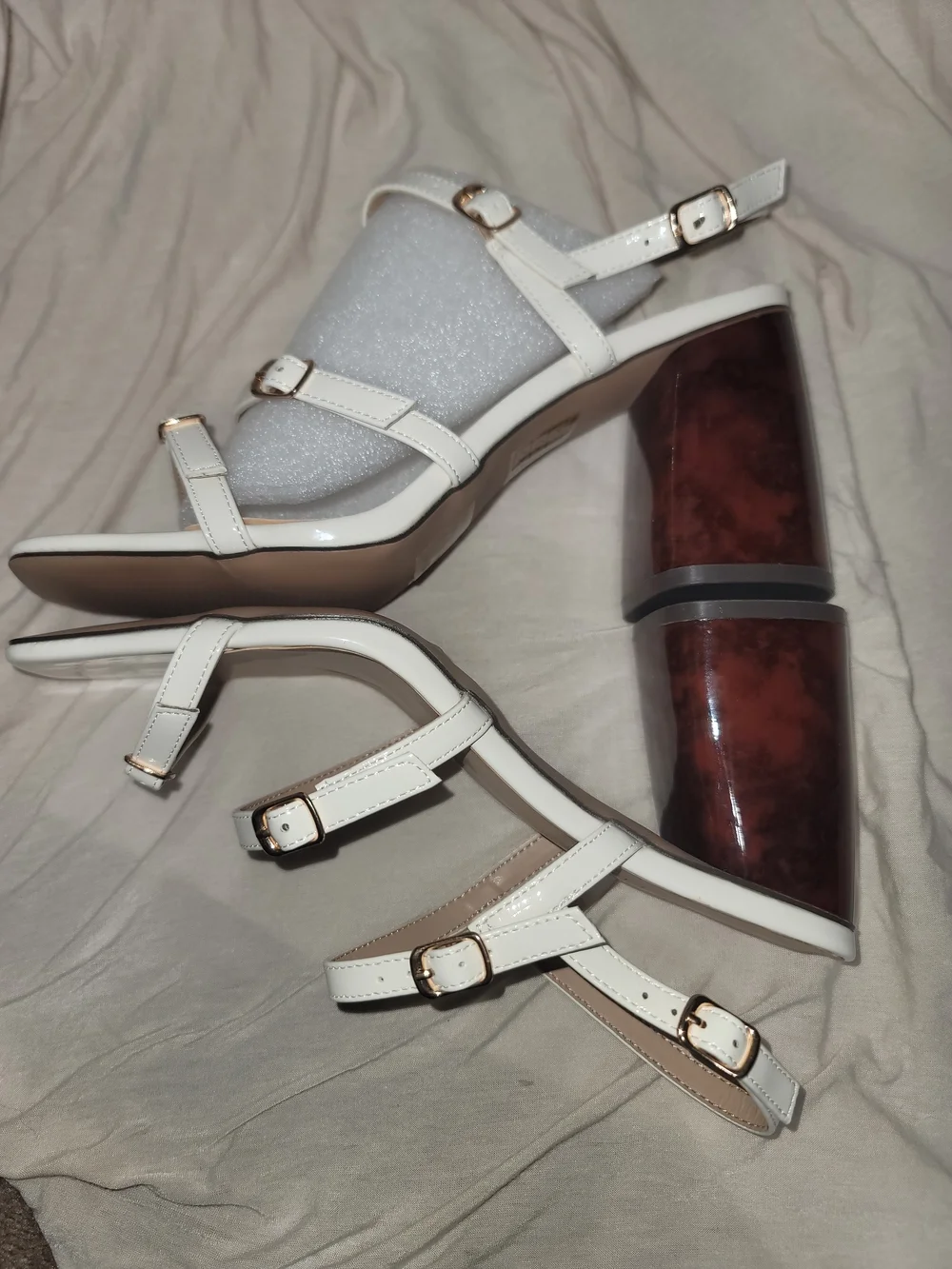 Journee Collection Norina Off White Multi Strap Heeled Sandal 9.5 NIB